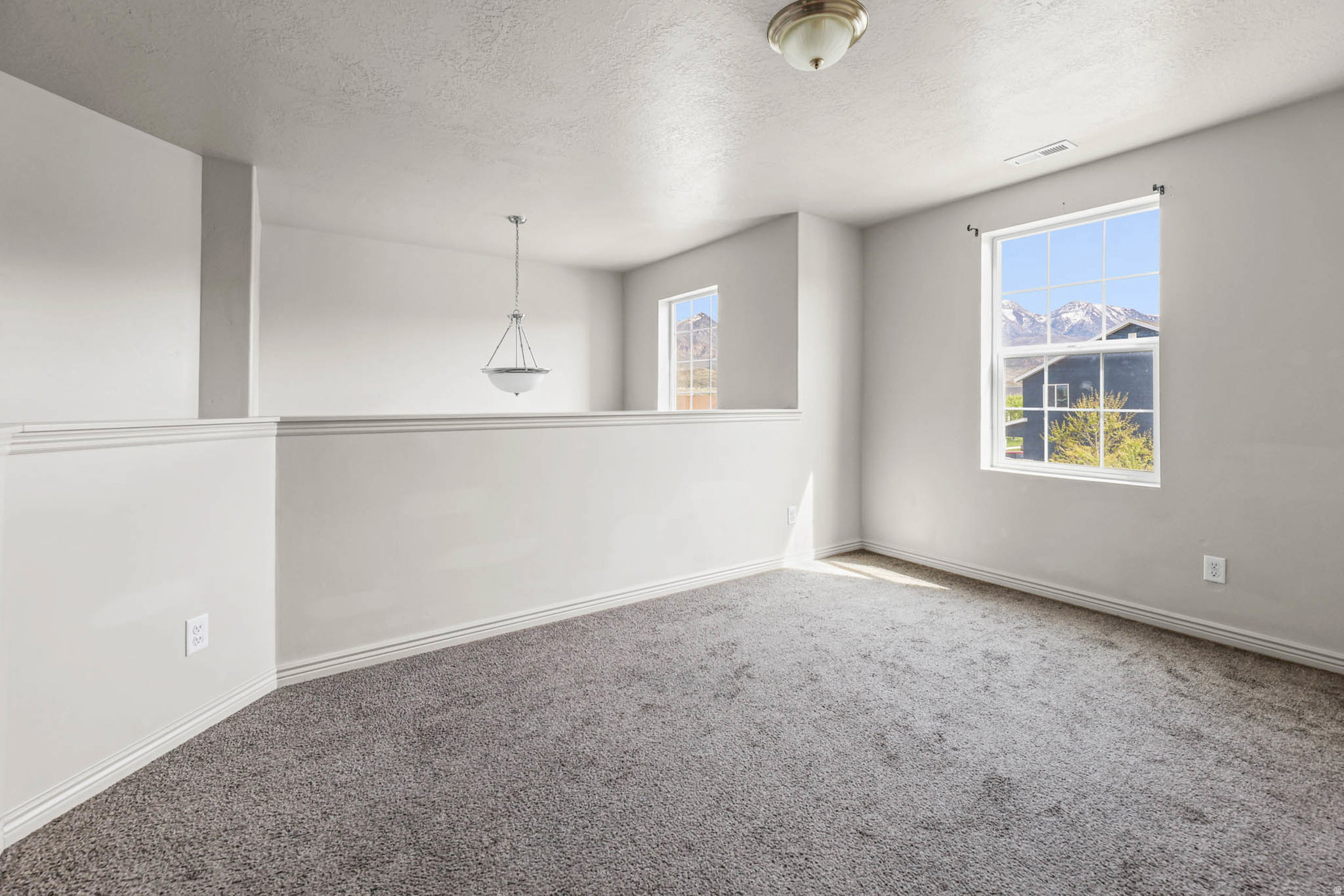 SUMMIT RIDGE - Residential