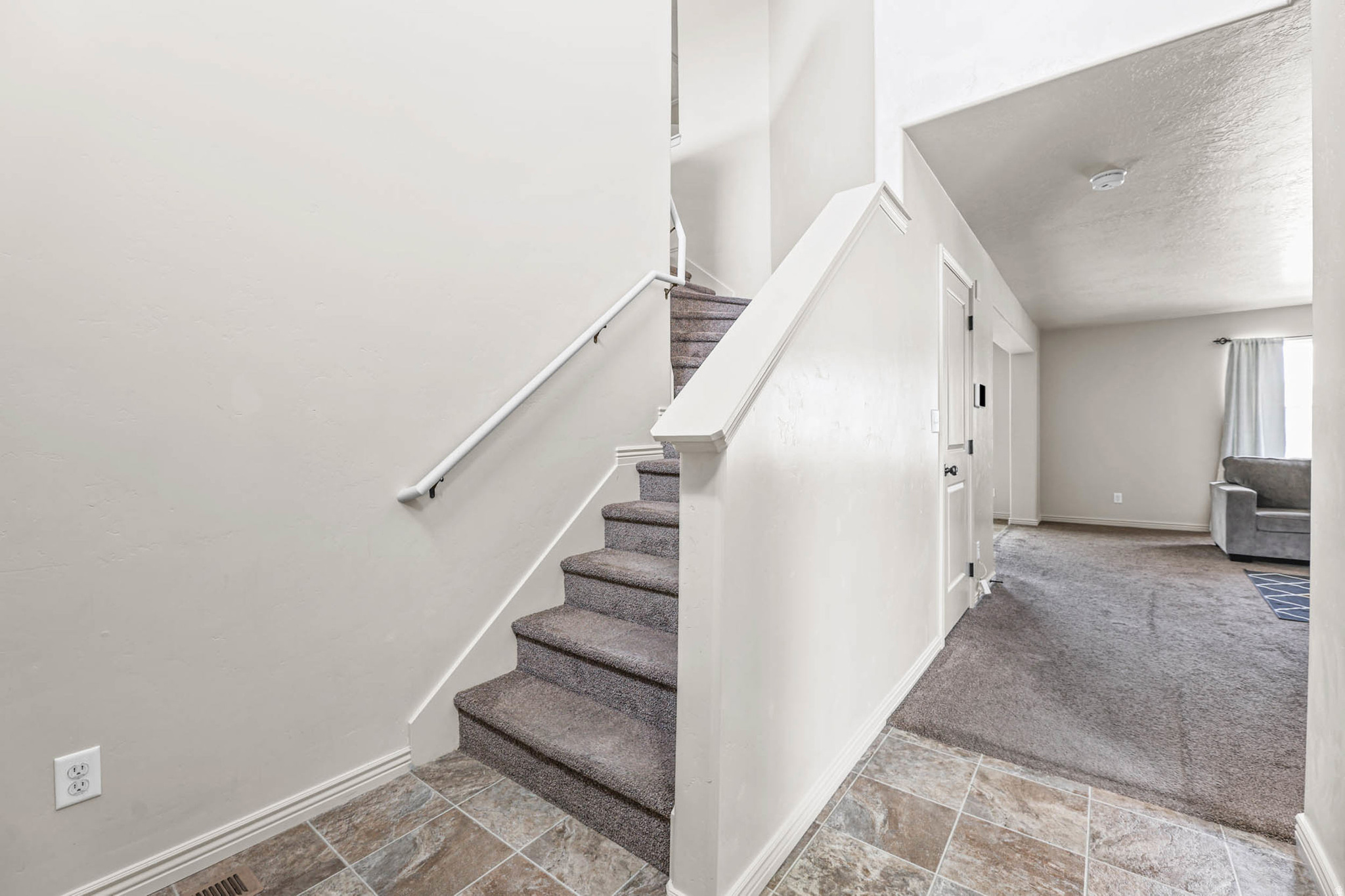 SUMMIT RIDGE - Residential