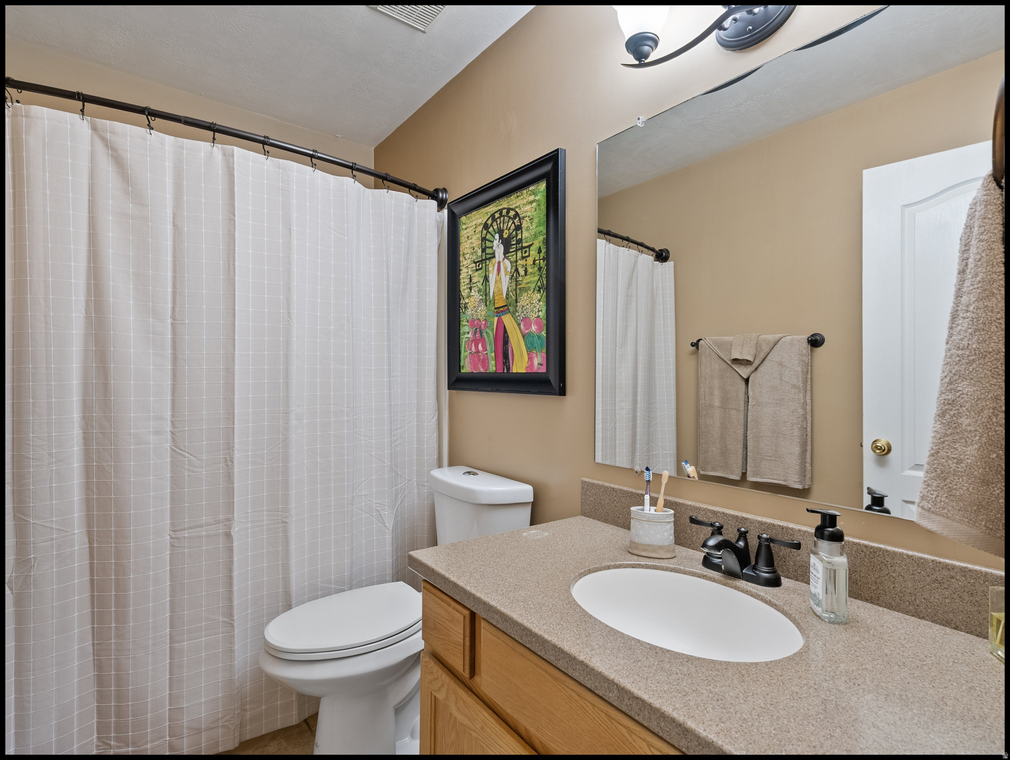 PEREGRINE POINTE CONDOMINIUMS - Residential