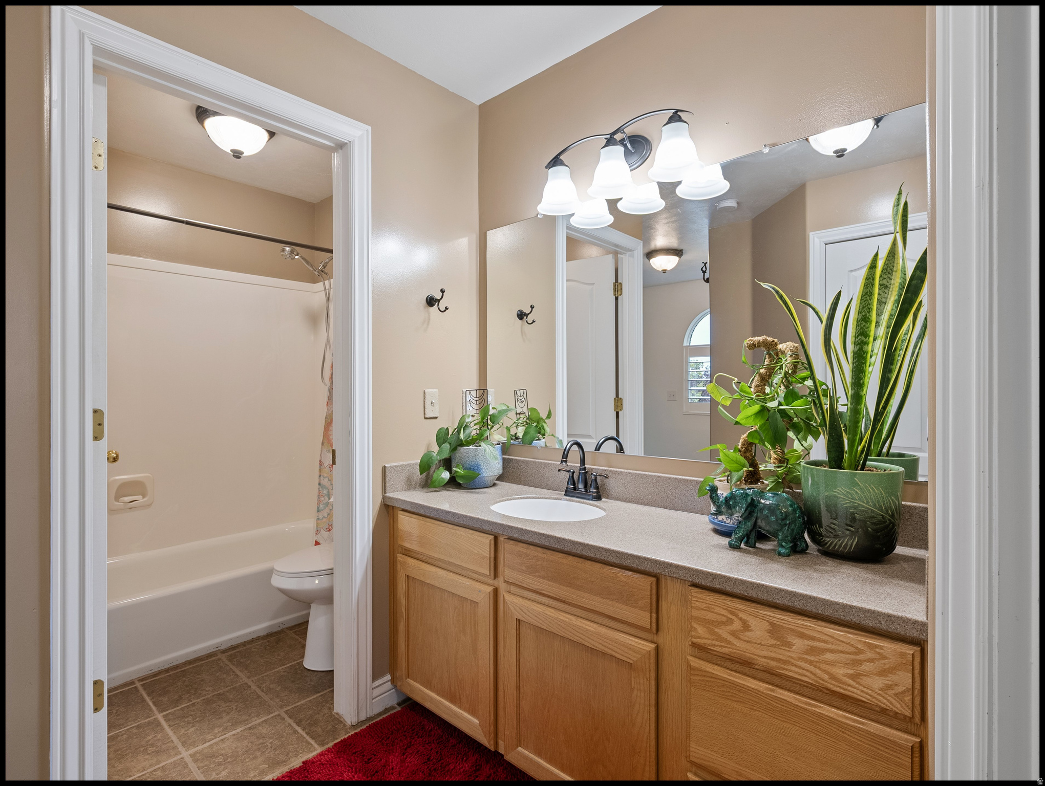 PEREGRINE POINTE CONDOMINIUMS - Residential