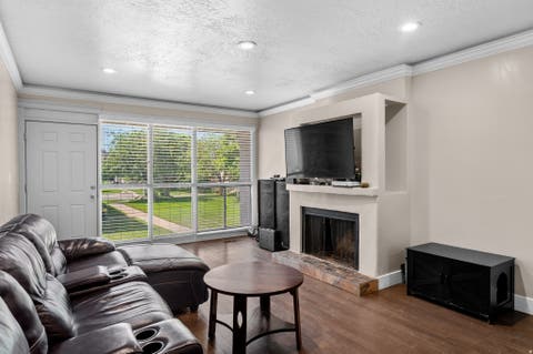 Tiny photo for 1937 E 5625 S, South Ogden, UT 84403 (MLS # 2176101)