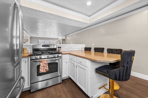 Tiny photo for 1937 E 5625 S, South Ogden, UT 84403 (MLS # 2176101)