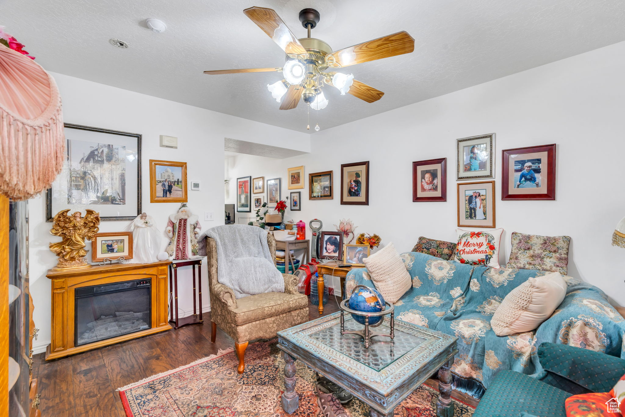 CANYON PLACE - Residential