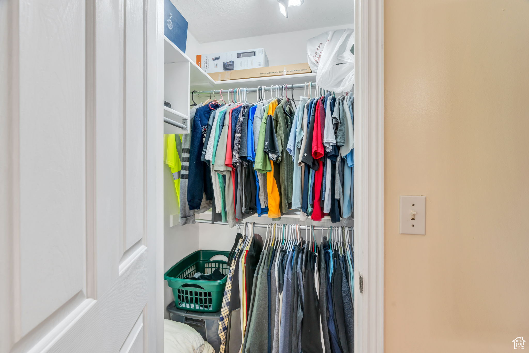 CANYON PLACE - Residential