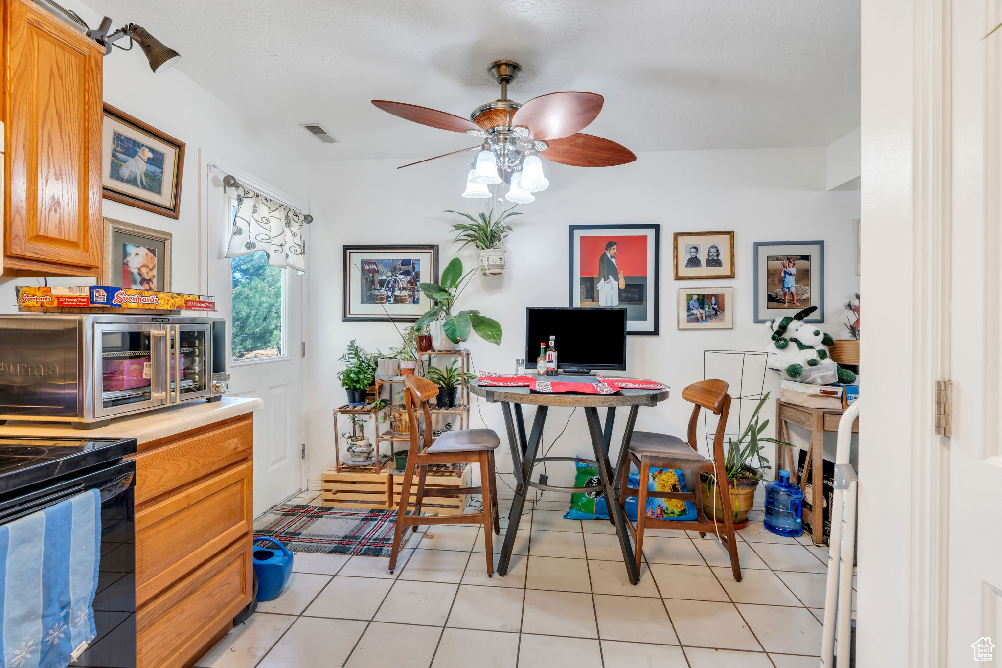 CANYON PLACE - Residential