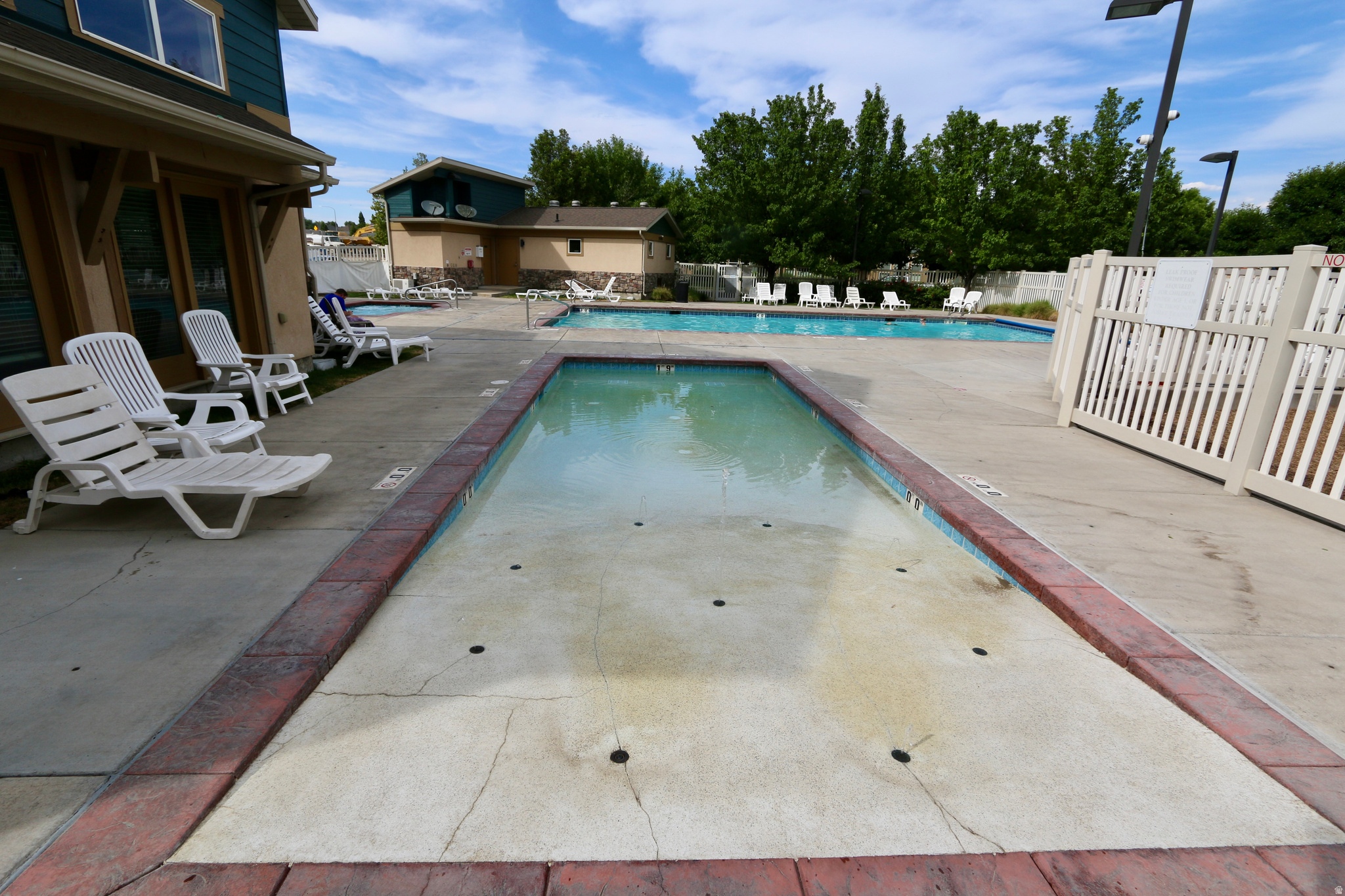 SUMMERLANE AT THE DISTRICT - Residential