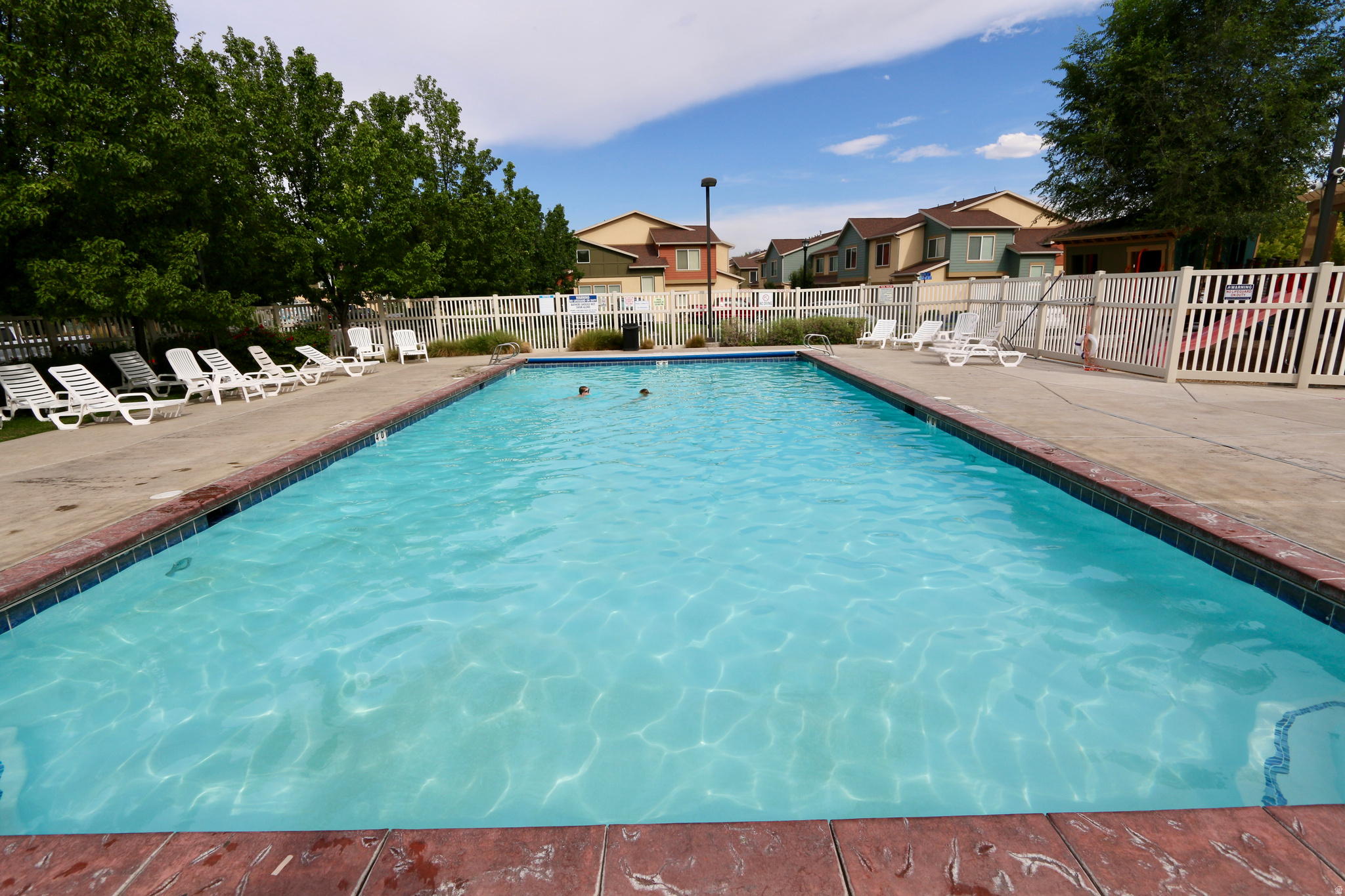 SUMMERLANE AT THE DISTRICT - Residential