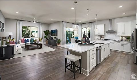 Tiny photo for 5401 N SADDLE STONE DR #526, Eagle Mountain, UT 84005 (MLS # 2137502)