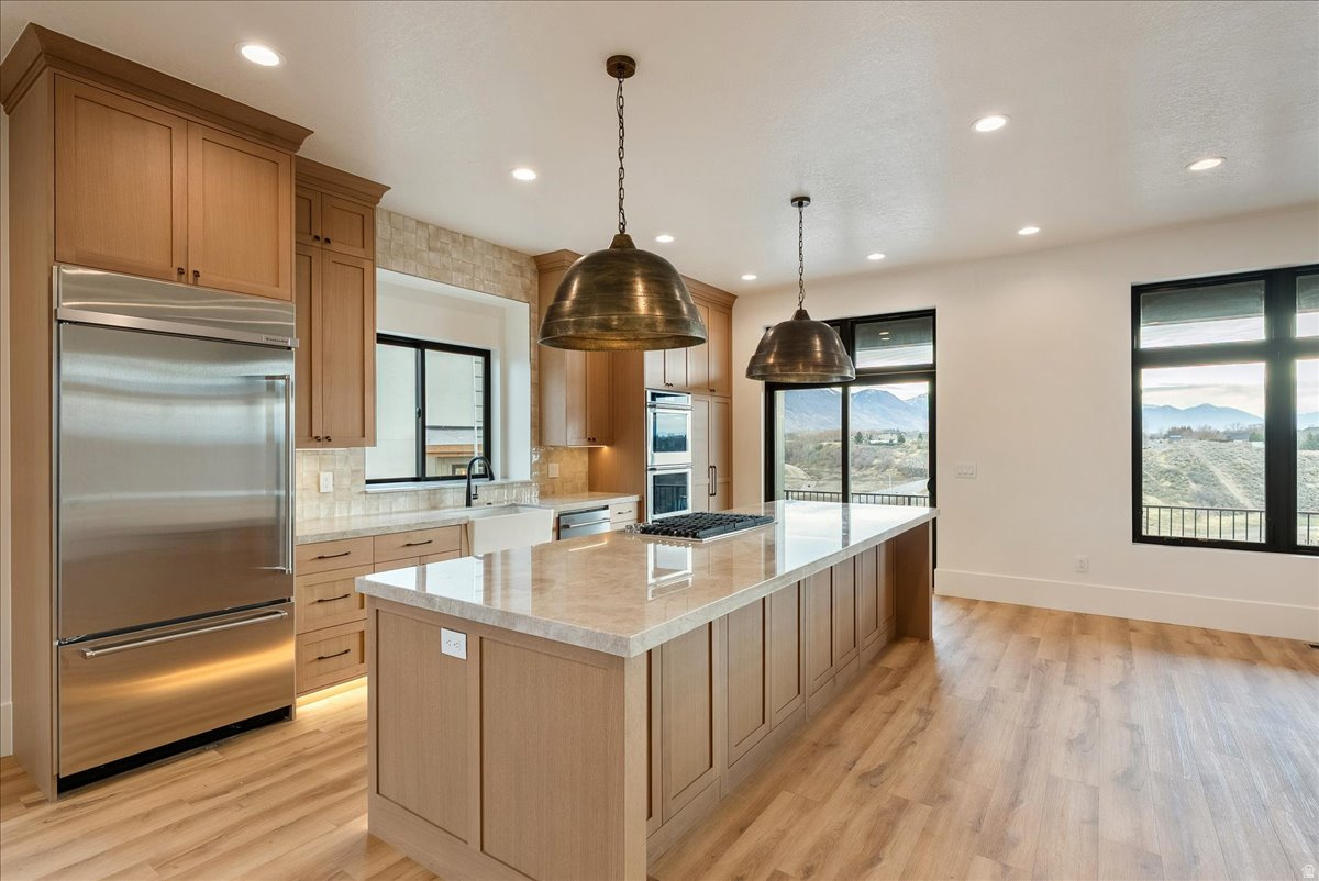 CENTER POINTE TOWNHOMES - Residential