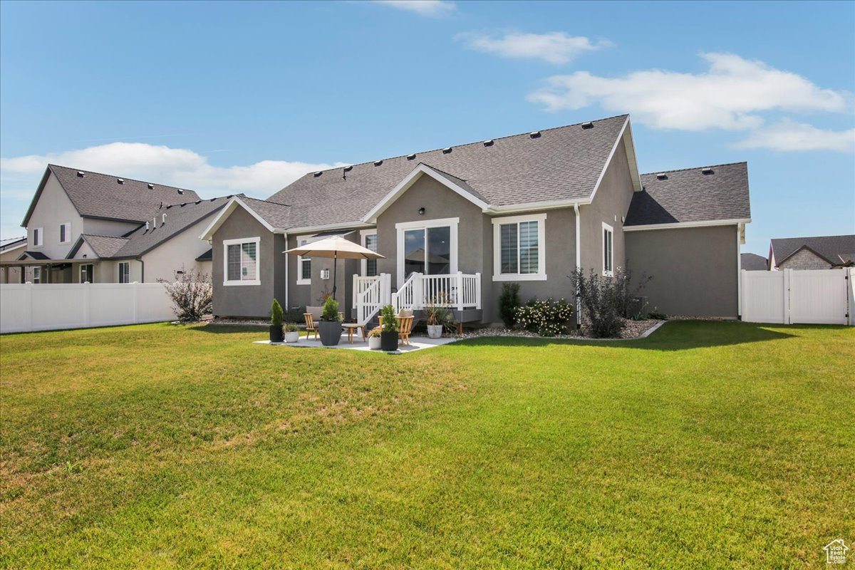 West Haven, Utah 84401, United States, 3 Bedrooms Bedrooms, ,2 BathroomsBathrooms,Residential,Active,205958