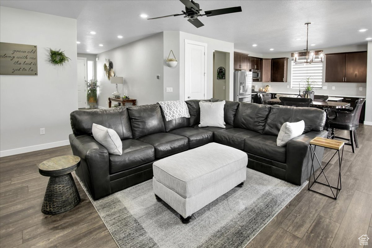 West Haven, Utah 84401, United States, 3 Bedrooms Bedrooms, ,2 BathroomsBathrooms,Residential,Active,205958