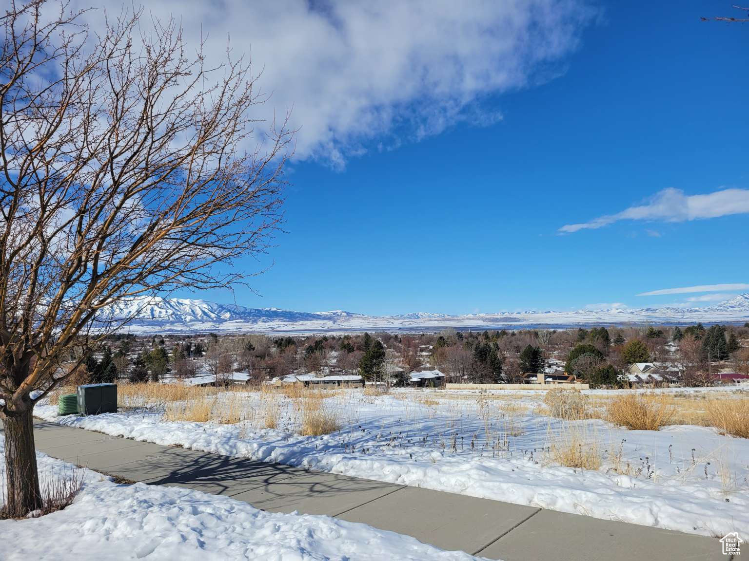 1405 N Aspen Dr, Logan, Utah image 2