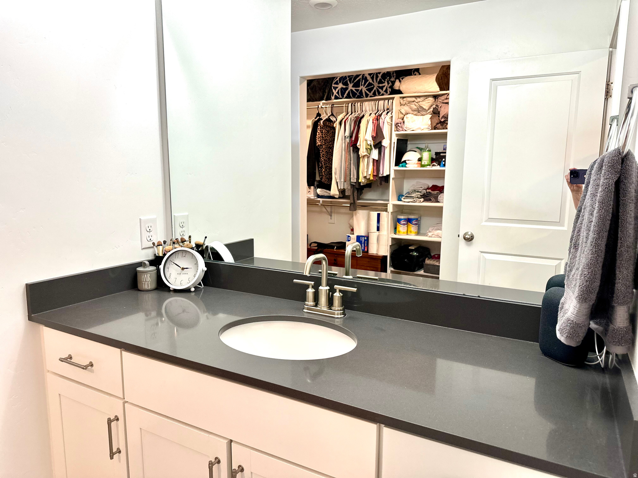 FOOTHILL VILLAGE - Residential