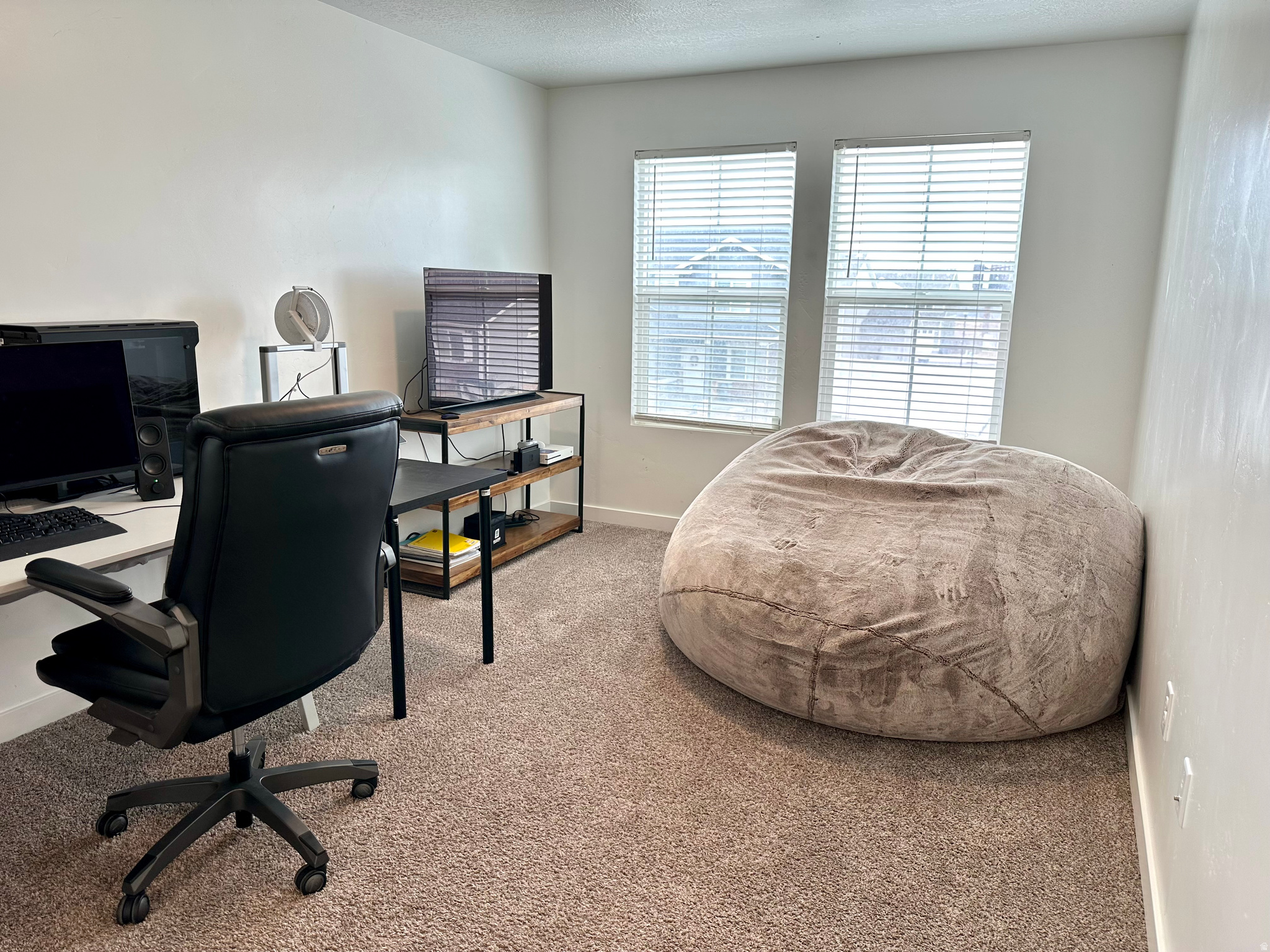 FOOTHILL VILLAGE - Residential