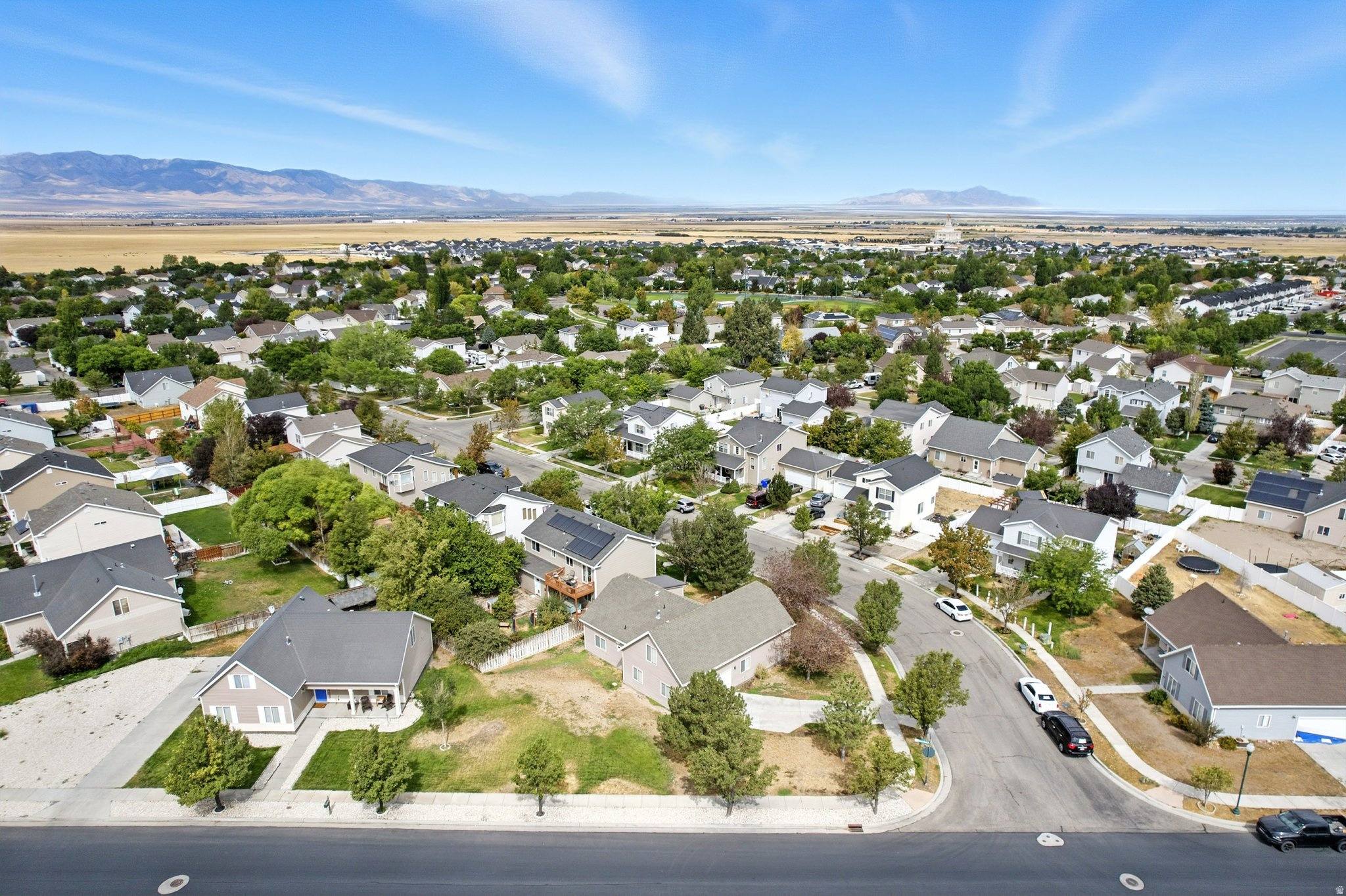 OVERLAKE ESTATES - Residential