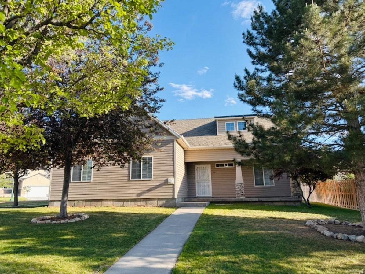 OVERLAKE ESTATES - Residential