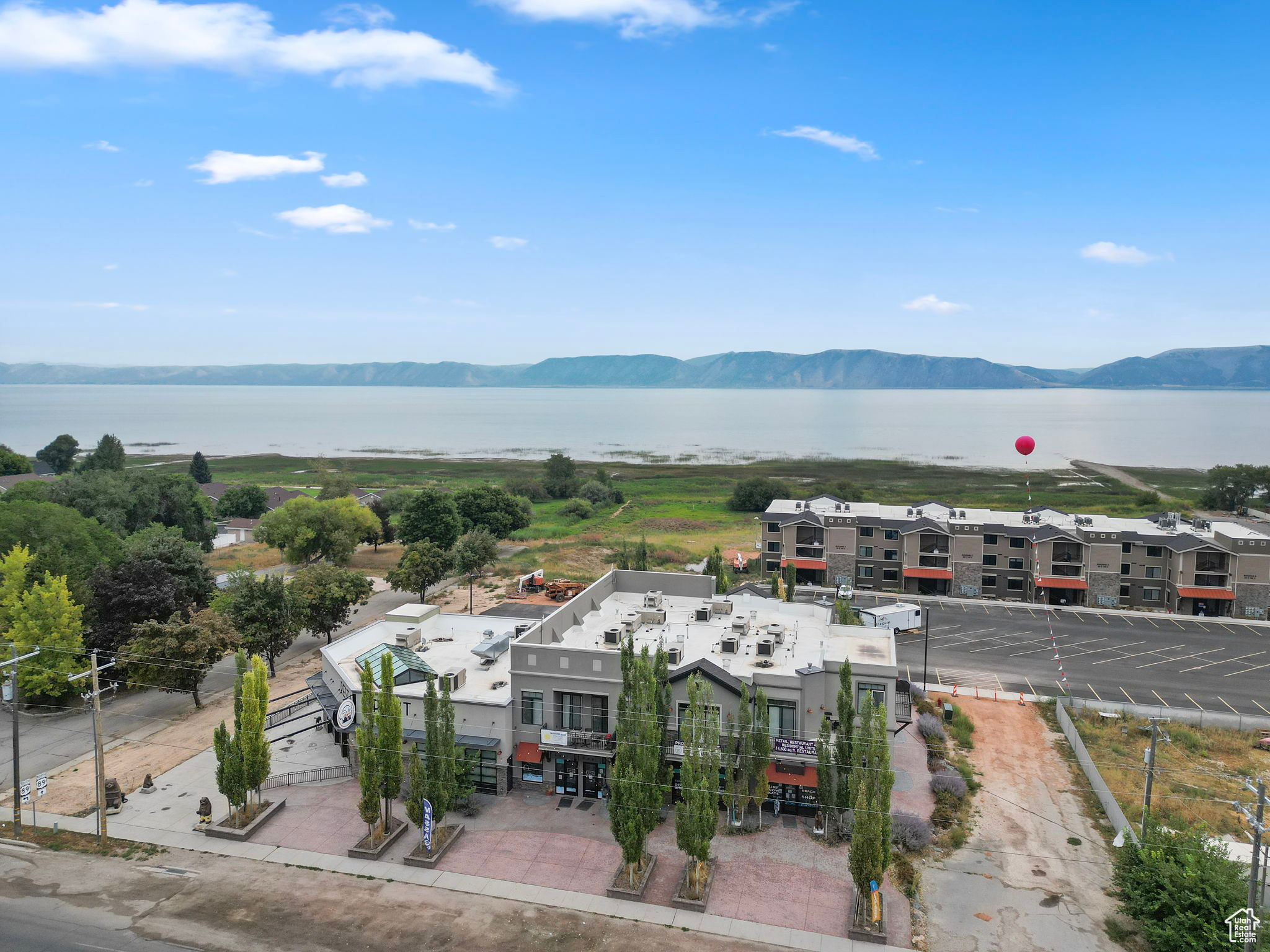 LAKE RESIDENCES AT BEAR LAKE PH 8 - Residential