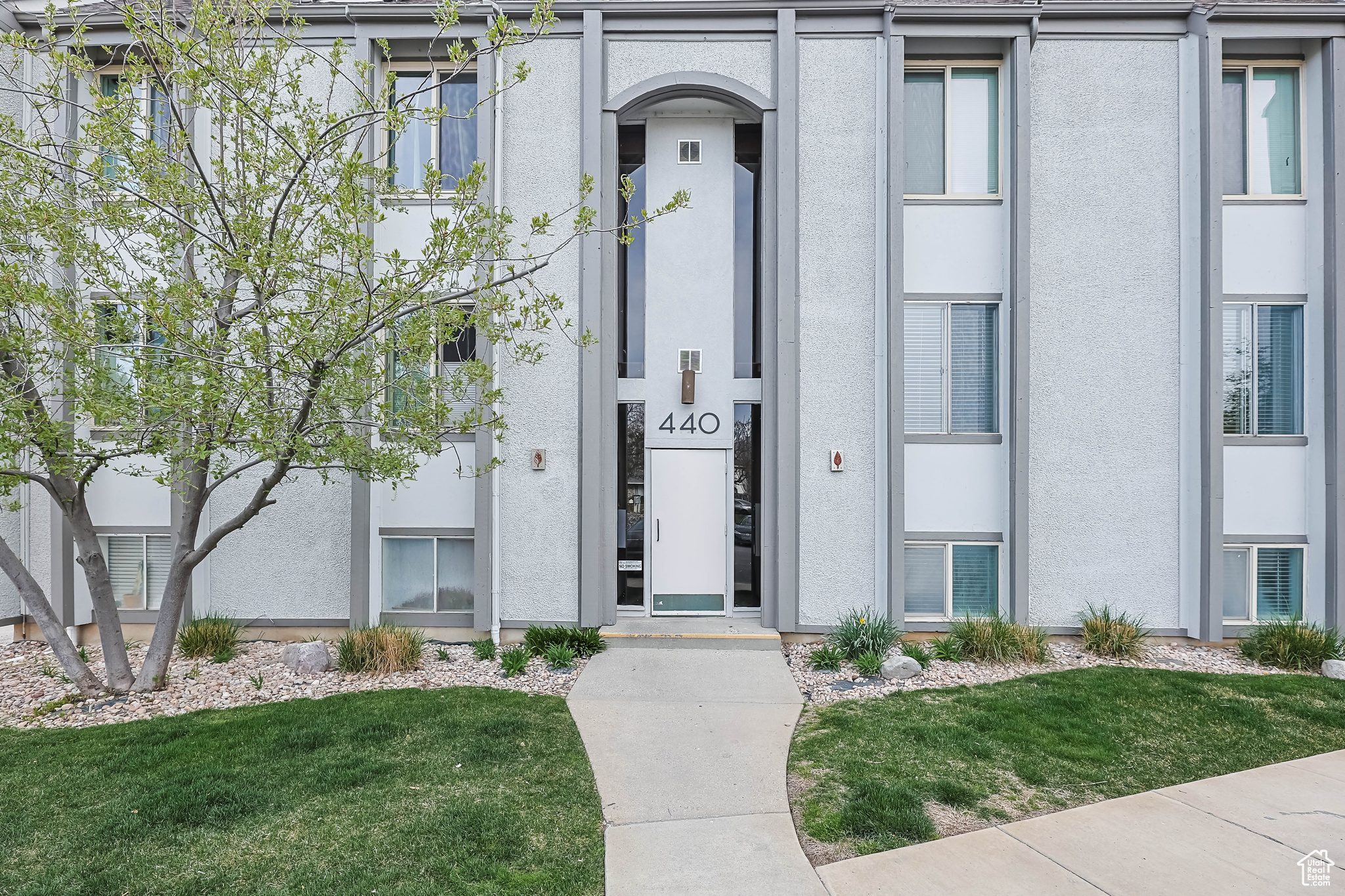 WILLOWBROOK - Residential