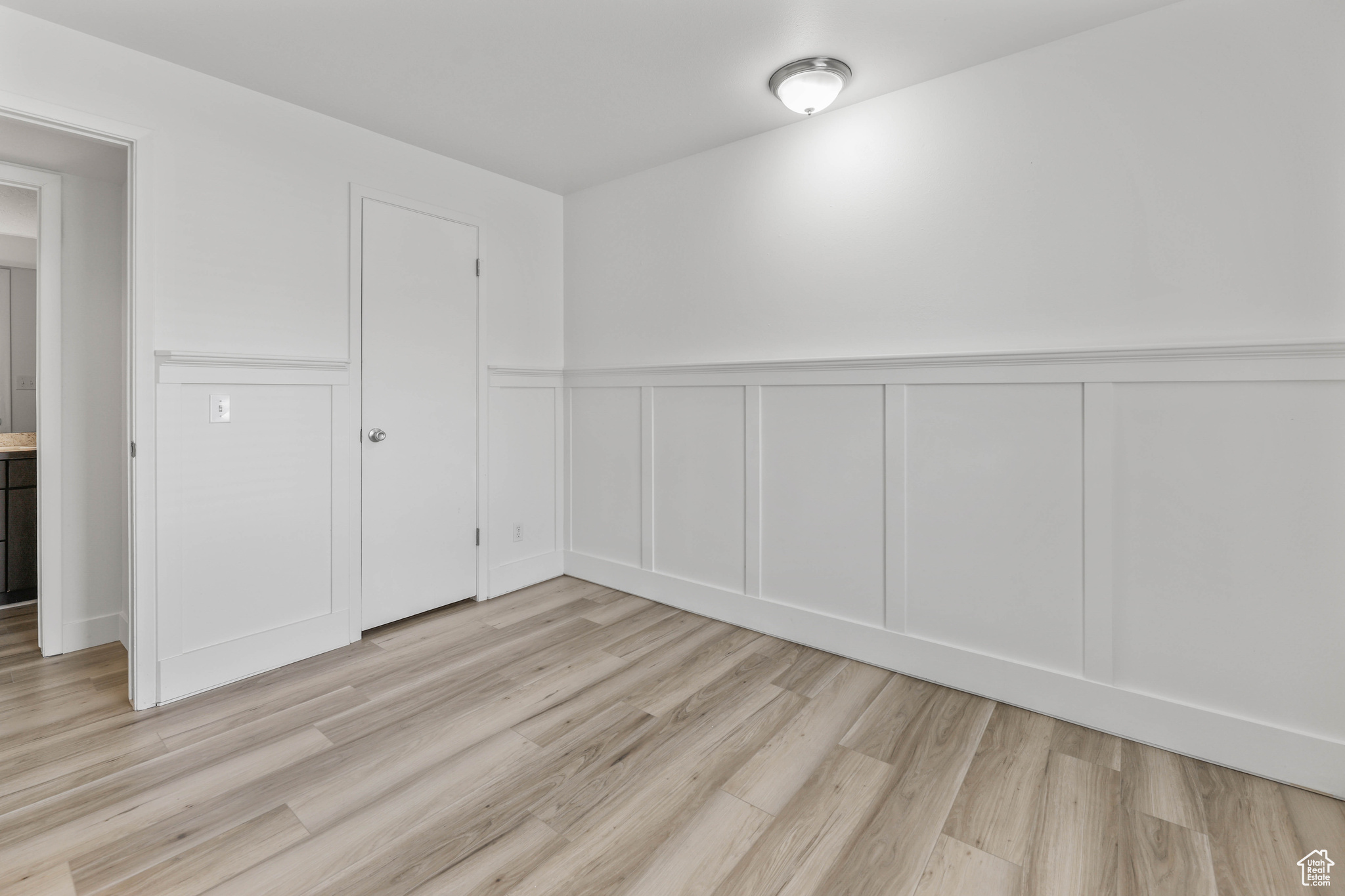 WILLOWBROOK - Residential