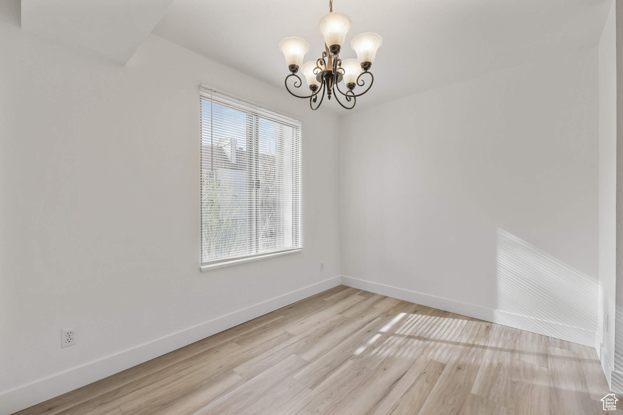 WILLOWBROOK - Residential