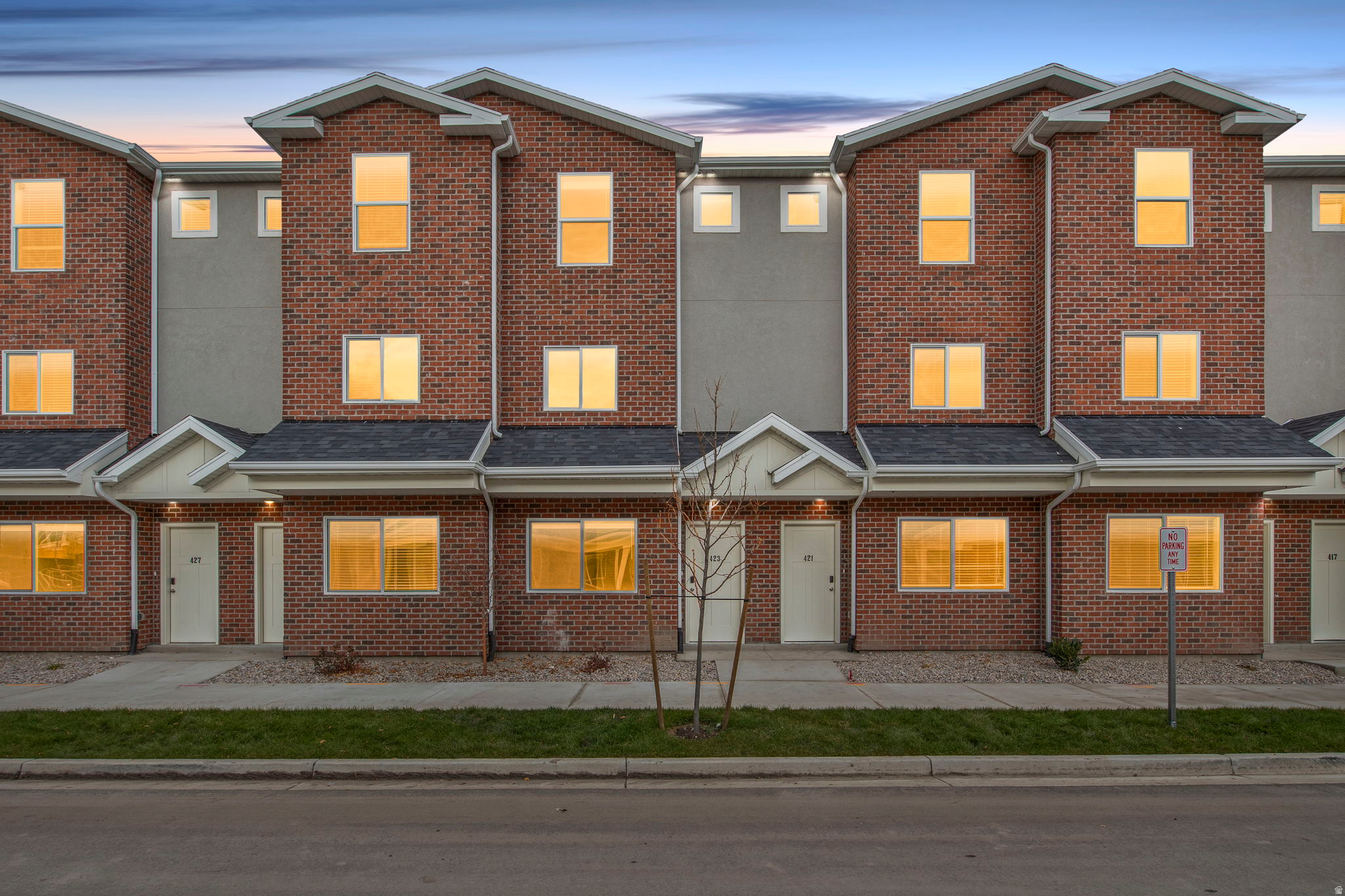 VILLAS AT THE POINT - Residential