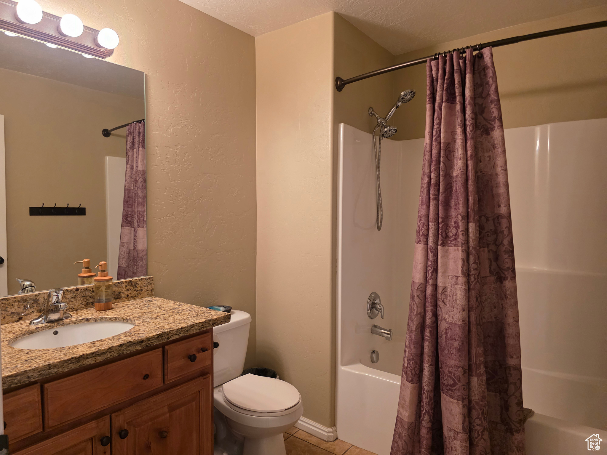 REDCLIFF CONDOS - Residential