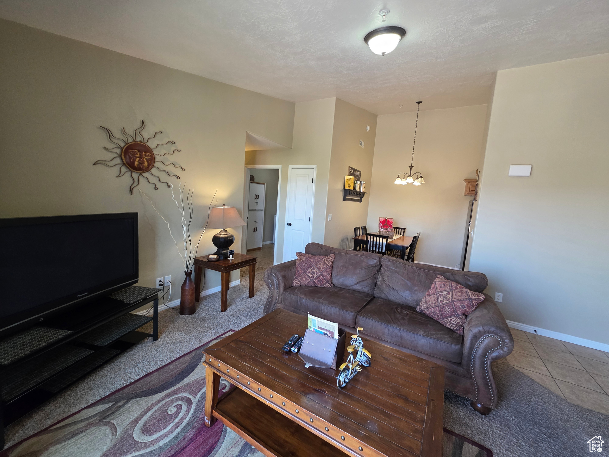 REDCLIFF CONDOS - Residential