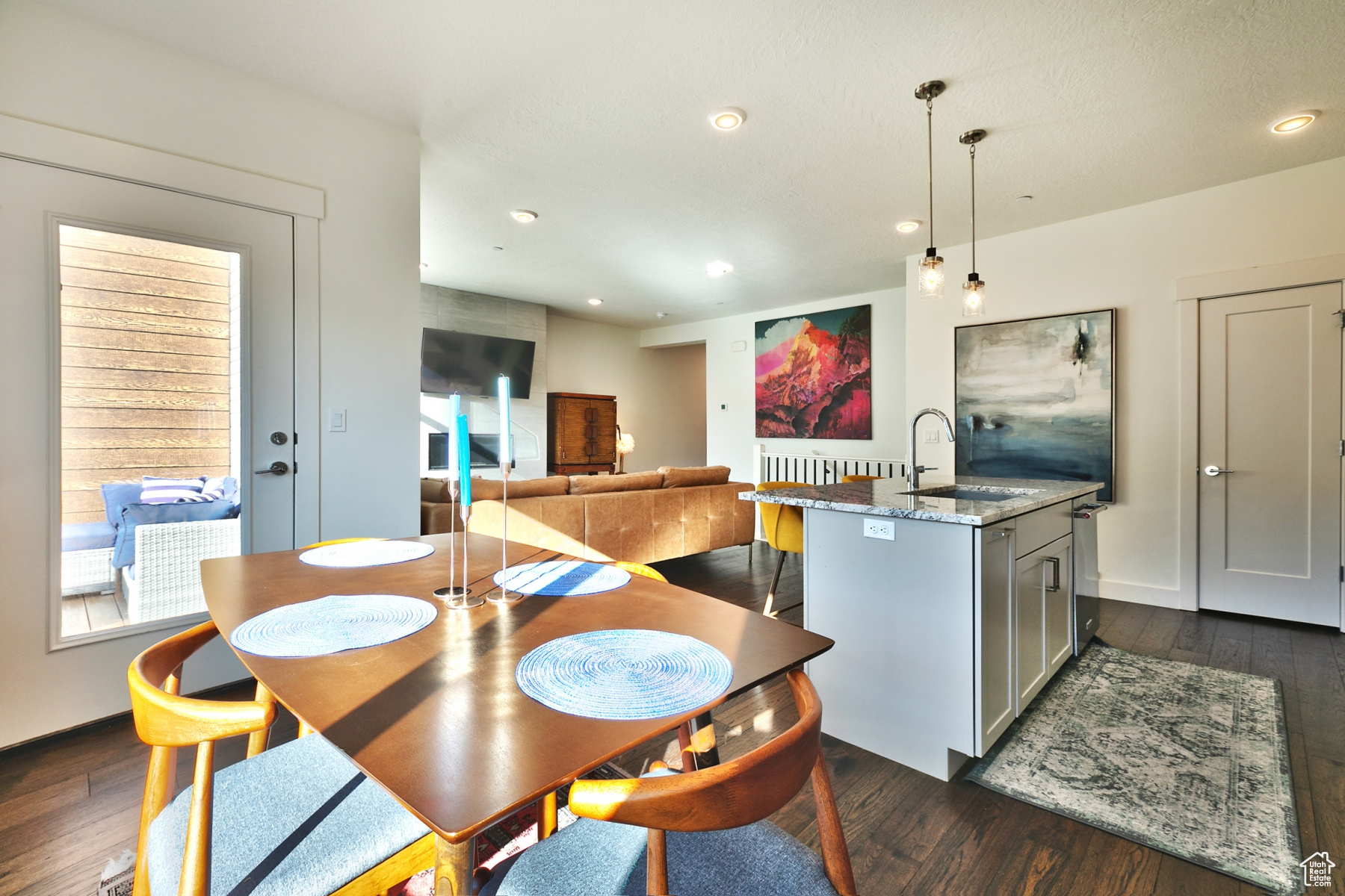 Park City, Utah 84098, United States, 2 Bedrooms Bedrooms, ,3 BathroomsBathrooms,Residential,Active,95055