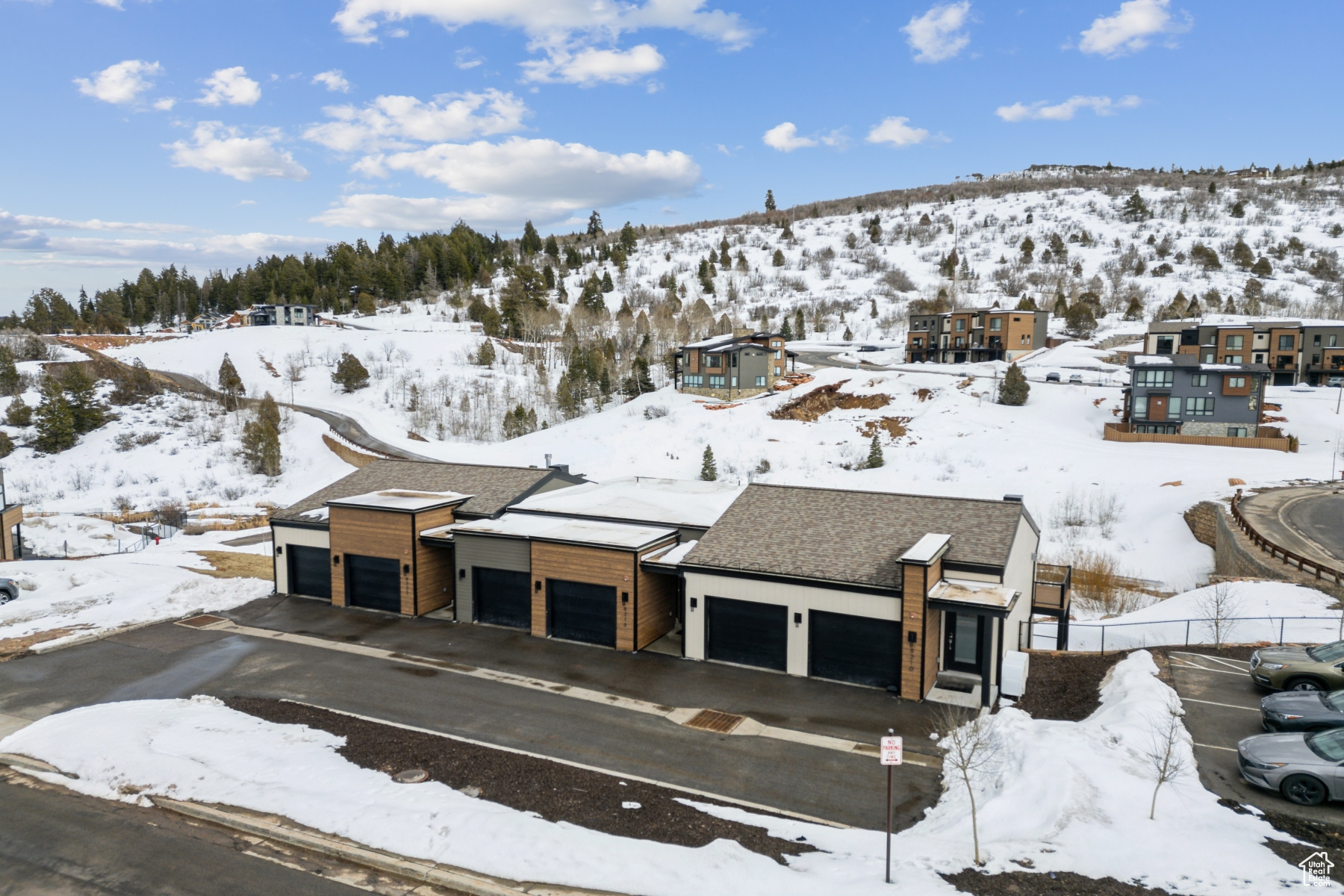 Park City, Utah 84098, United States, 2 Bedrooms Bedrooms, ,3 BathroomsBathrooms,Residential,Active,95055