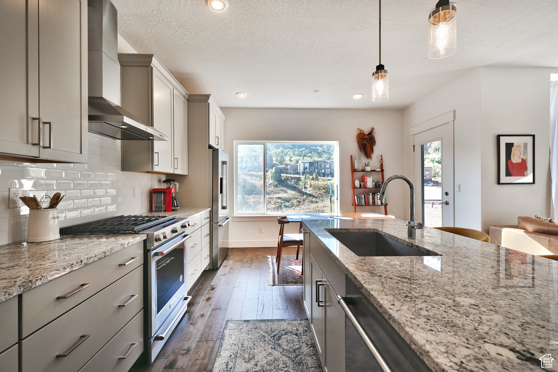 Park City, Utah 84098, United States, 2 Bedrooms Bedrooms, ,3 BathroomsBathrooms,Residential,Active,95055