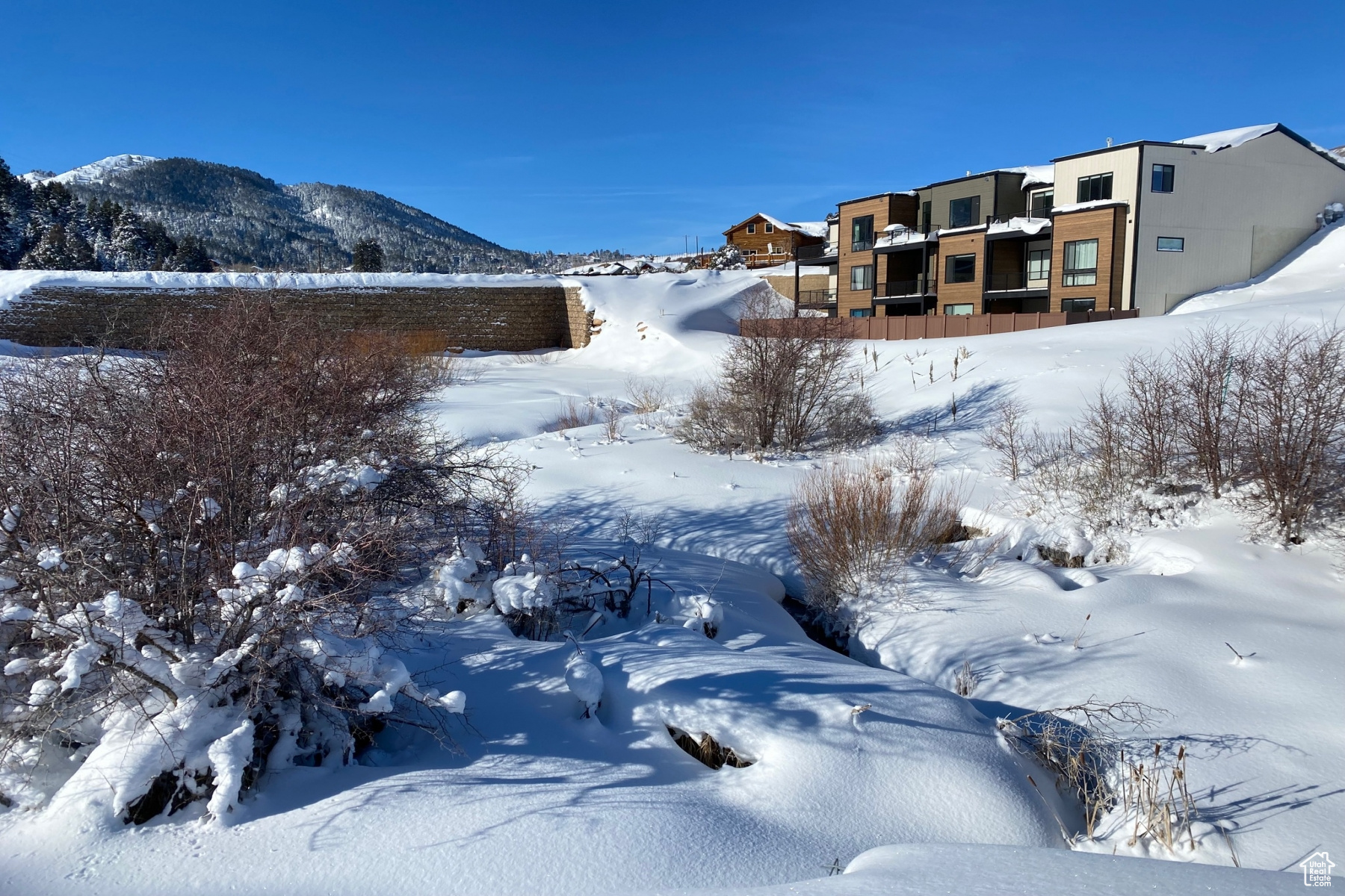 Park City, Utah 84098, United States, 2 Bedrooms Bedrooms, ,3 BathroomsBathrooms,Residential,Active,95055