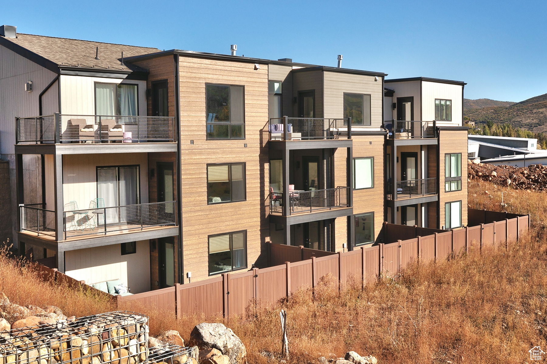 Park City, Utah 84098, United States, 2 Bedrooms Bedrooms, ,3 BathroomsBathrooms,Residential,Active,95055