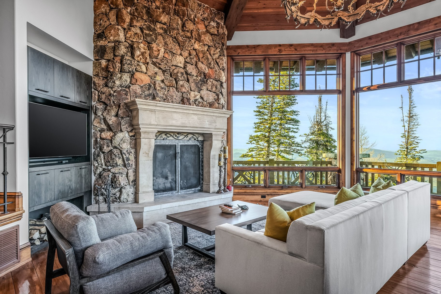 COLONY AT WHITE PINE - Residential