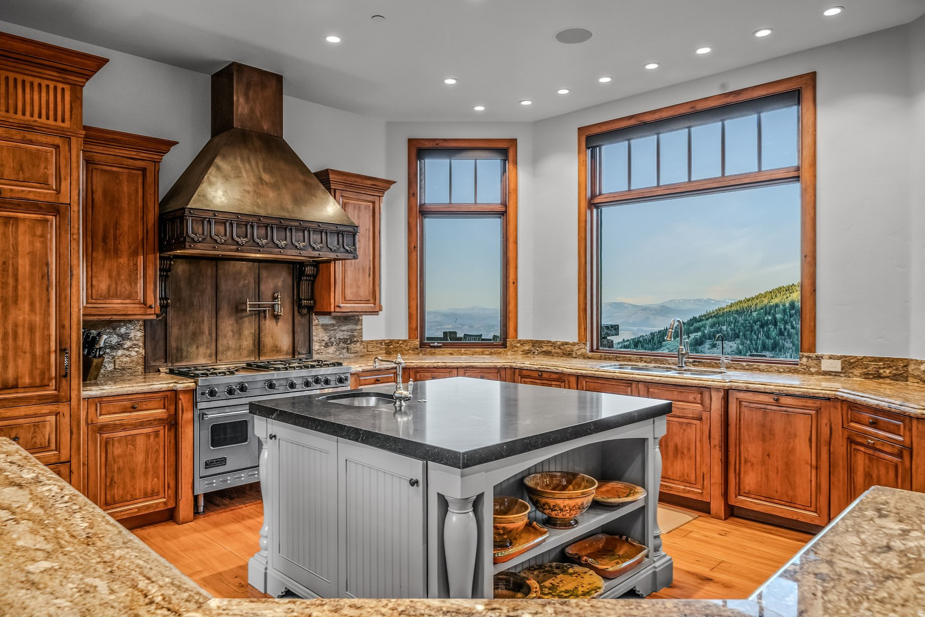 COLONY AT WHITE PINE - Residential