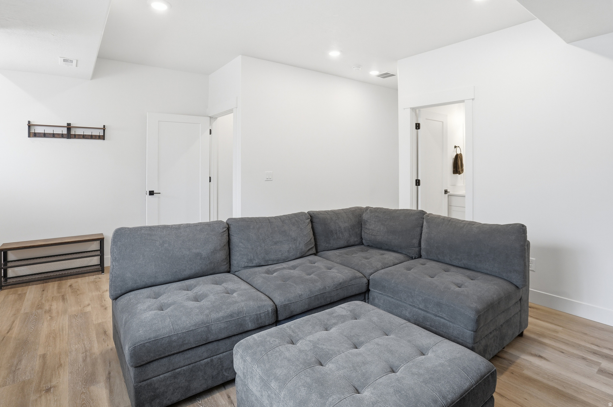 THE OVERLOOK AT 16TH TOWNHOMES - Residential