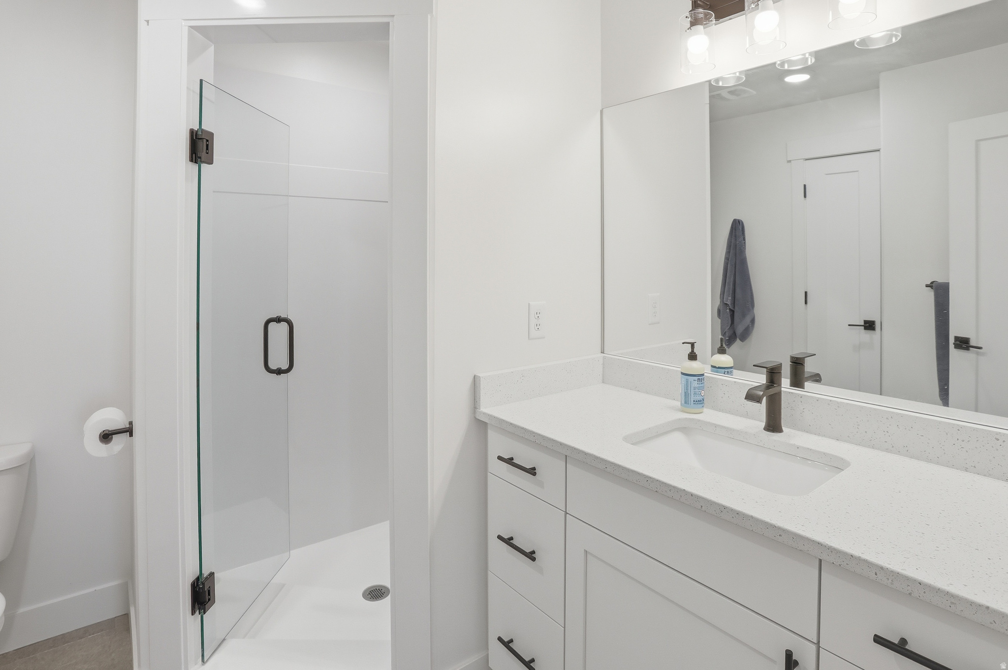 THE OVERLOOK AT 16TH TOWNHOMES - Residential