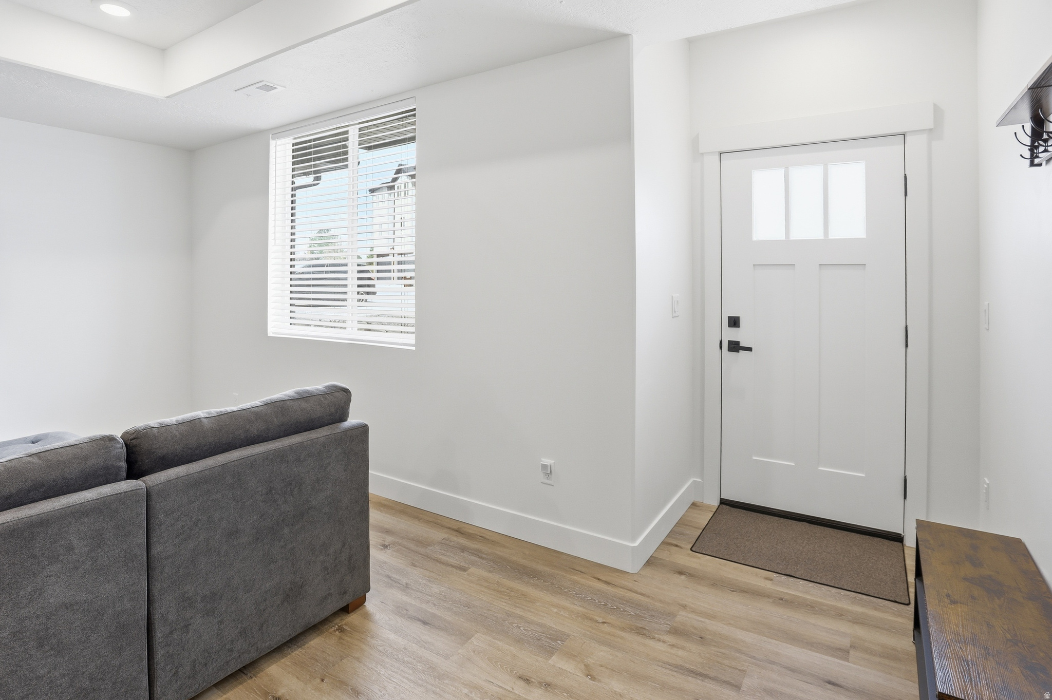 THE OVERLOOK AT 16TH TOWNHOMES - Residential