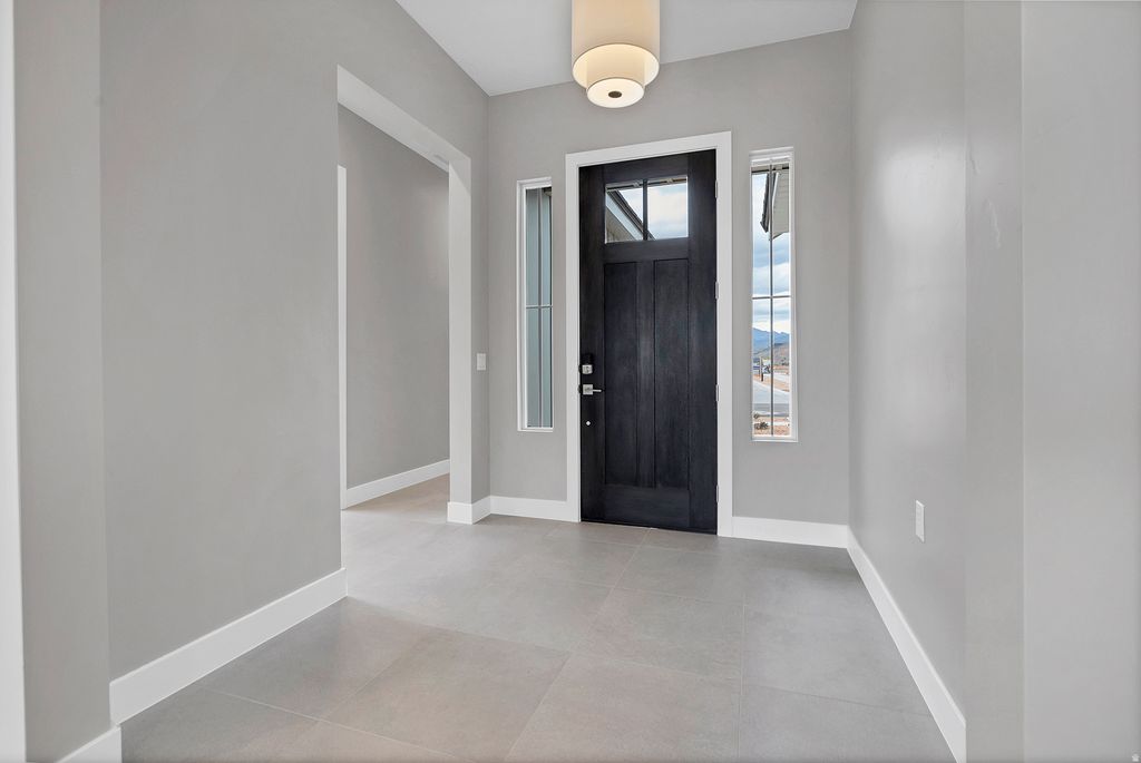 Photo of 992 W FRANK AVE Ave, Toquerville, UT 84774 (MLS # 2167602)