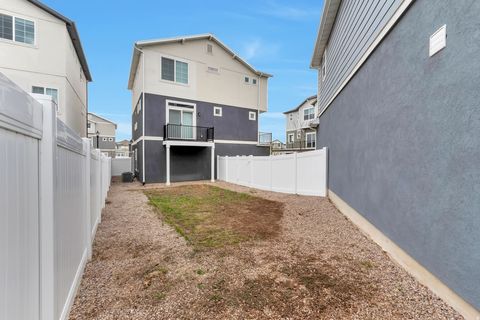 Tiny photo for 91 E BRUSHY CANYON ST, Saratoga Springs, UT 84045 (MLS # 2144191)