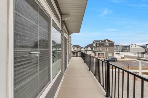 Tiny photo for 91 E BRUSHY CANYON ST, Saratoga Springs, UT 84045 (MLS # 2144191)