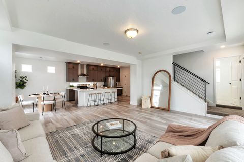 Tiny photo for 91 E BRUSHY CANYON ST, Saratoga Springs, UT 84045 (MLS # 2144191)