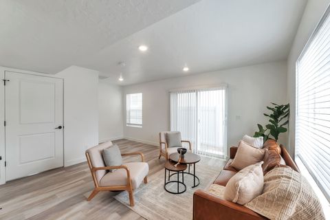 Tiny photo for 91 E BRUSHY CANYON ST, Saratoga Springs, UT 84045 (MLS # 2144191)