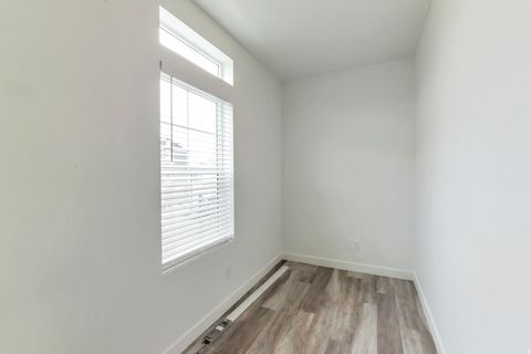 Tiny photo for 91 E BRUSHY CANYON ST, Saratoga Springs, UT 84045 (MLS # 2144191)