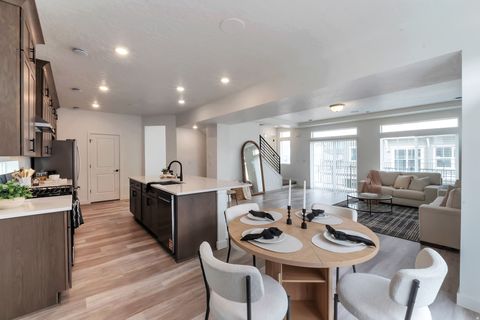 Tiny photo for 91 E BRUSHY CANYON ST, Saratoga Springs, UT 84045 (MLS # 2144191)