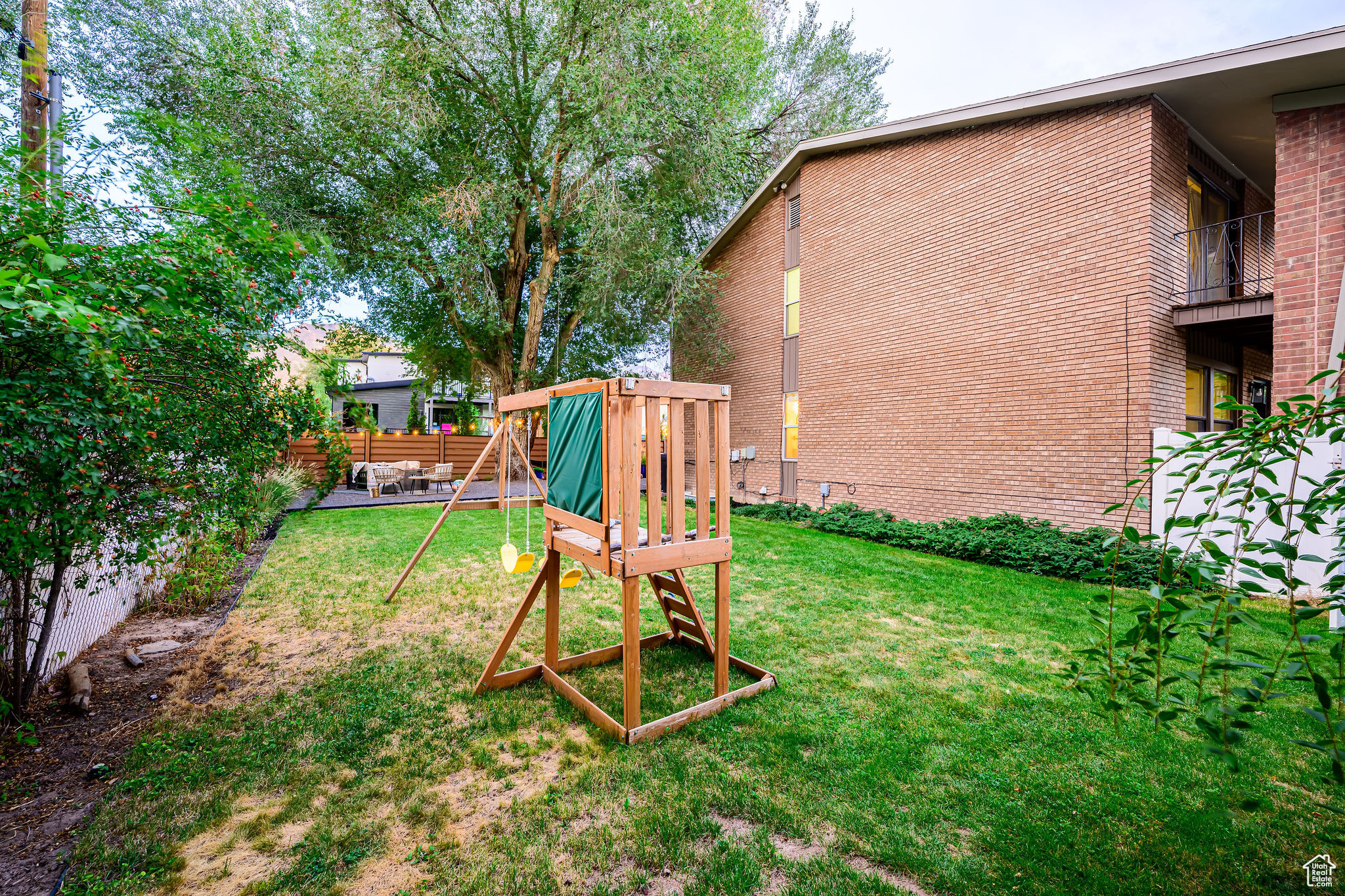 ALVERA CONDM - Residential