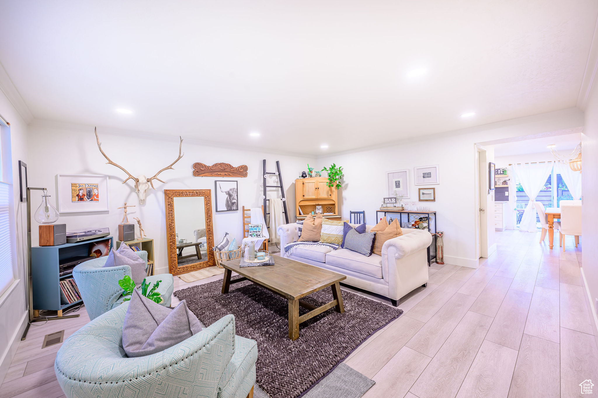ALVERA CONDM - Residential