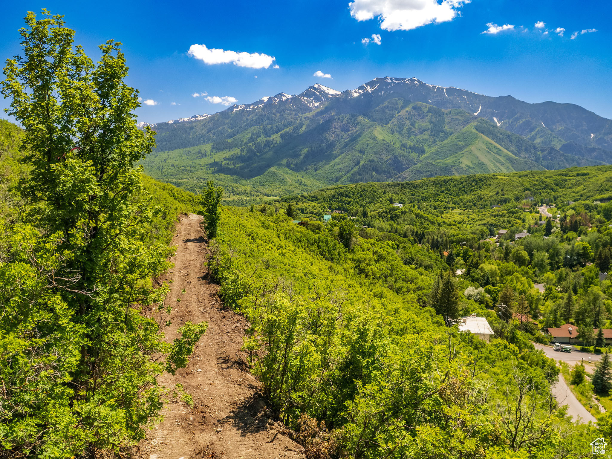 HIGHLANDS ADDITION - Land