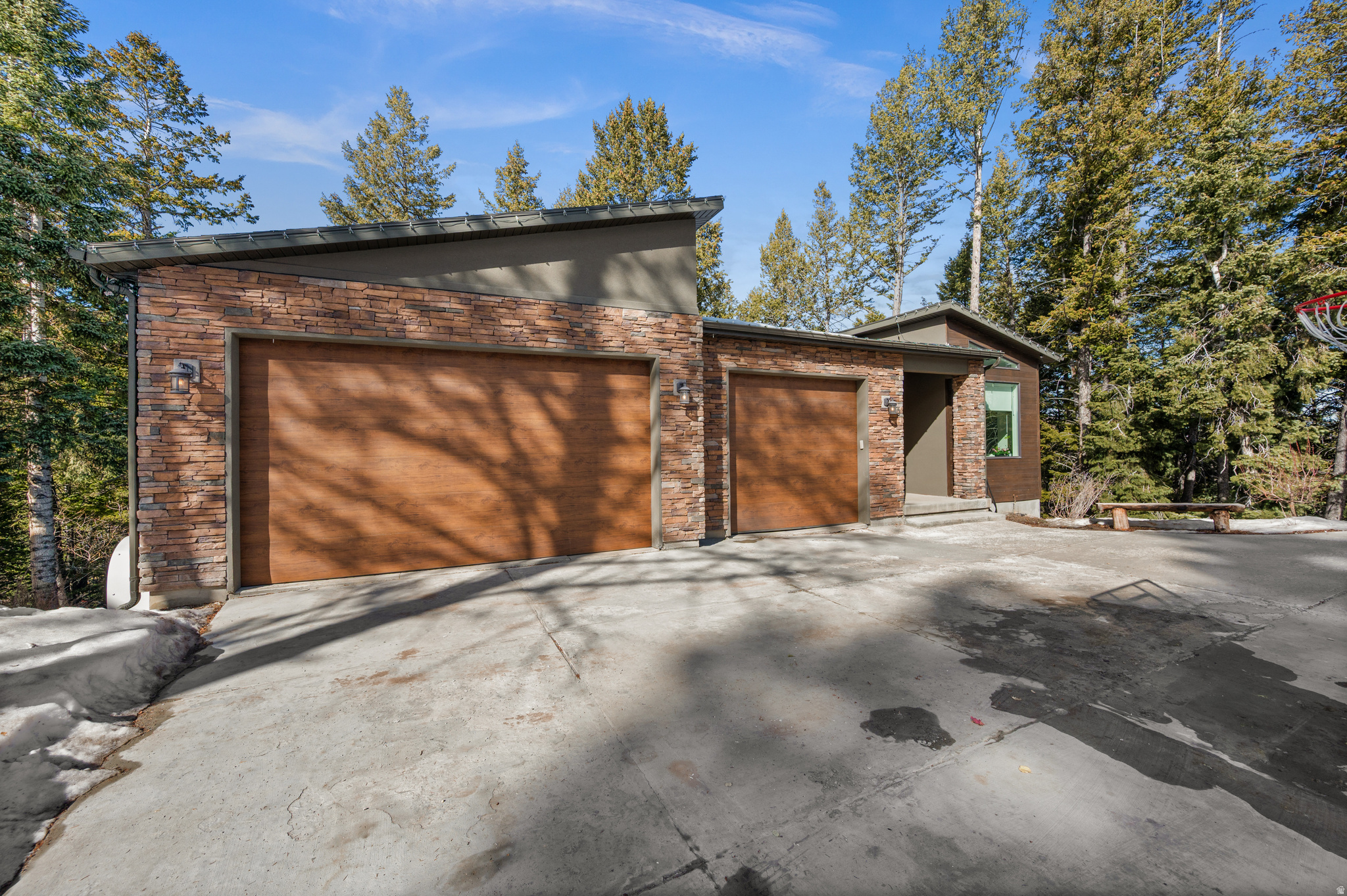 SUMMIT PARK - Residential