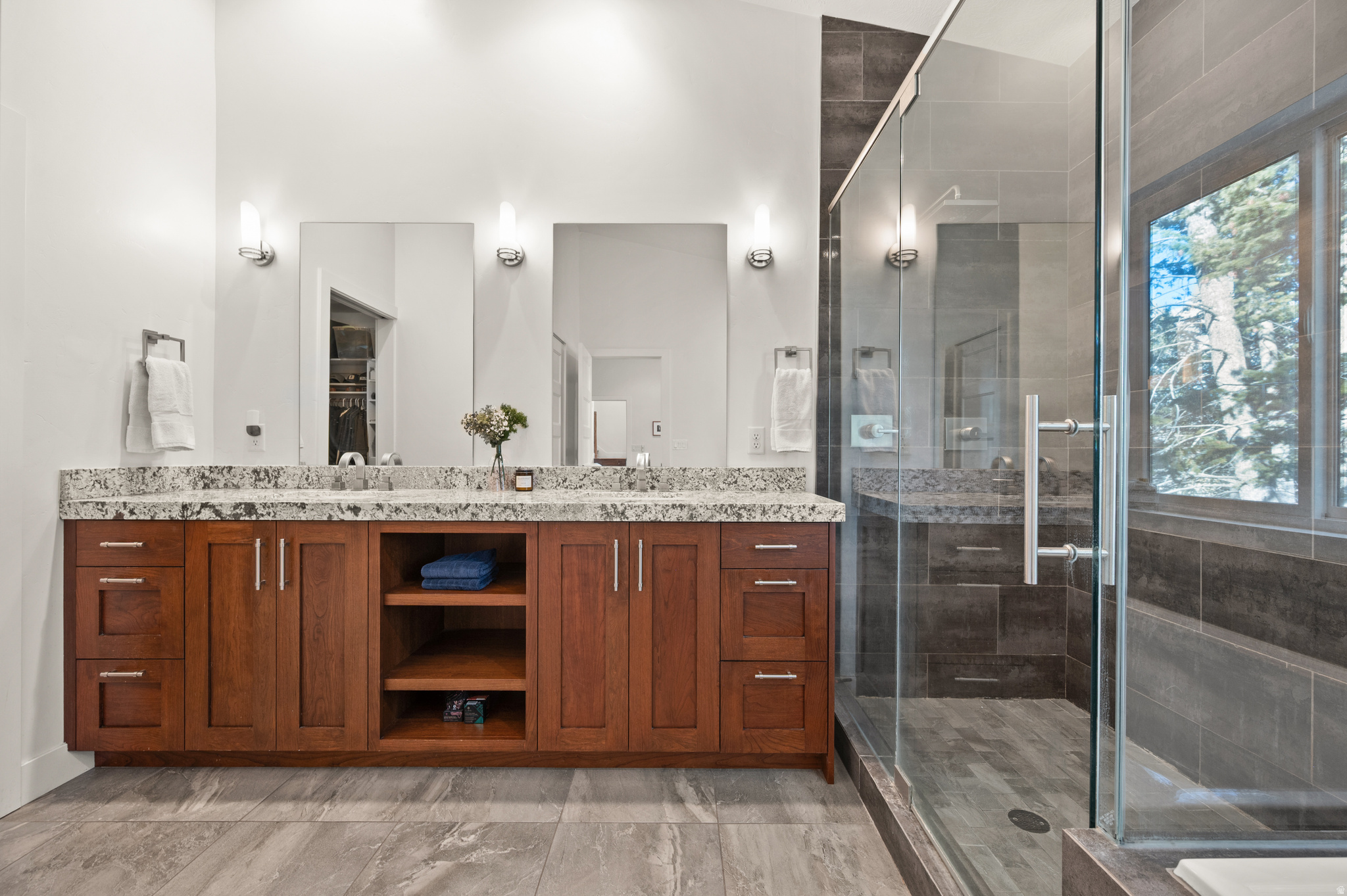 SUMMIT PARK - Residential