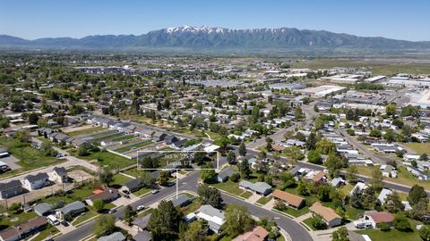 Tiny photo for 365 W 725 N, Logan, UT 84321 (MLS # 2158779)